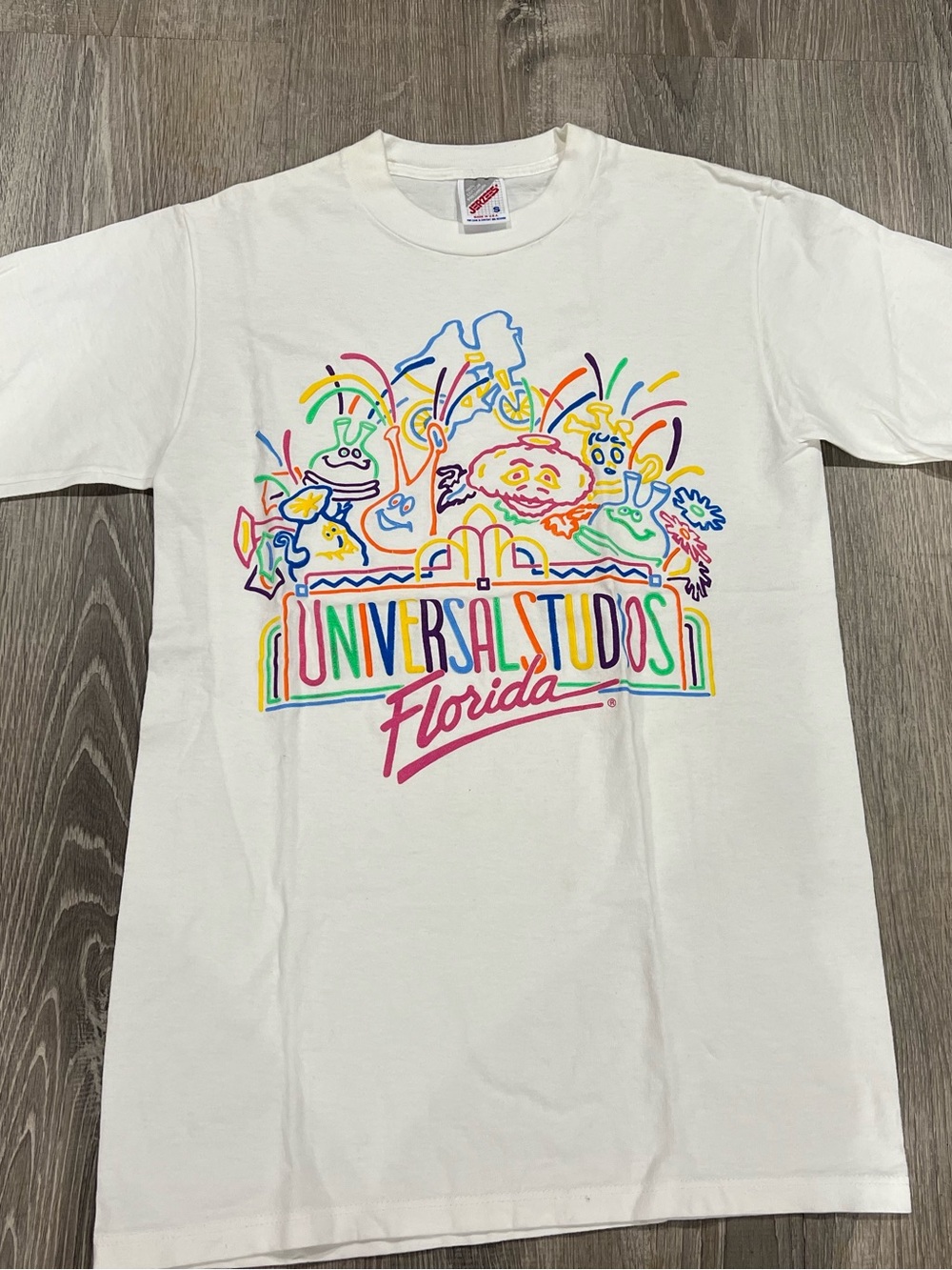 Jerzees vintage White Tee Neon Puffy Universal Studios ET HTF Graphic S NWOT